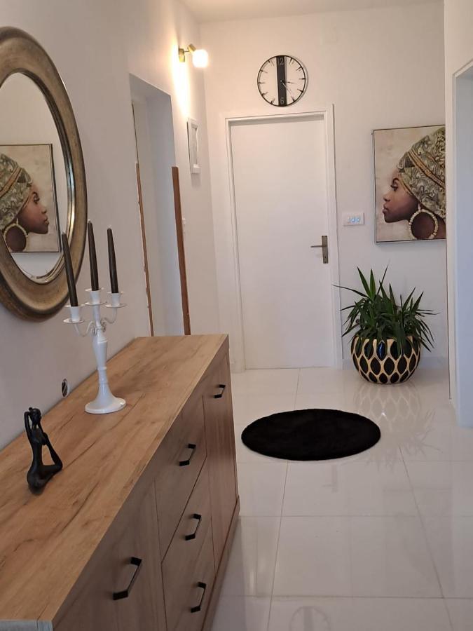 Apartman Marija Bibinje Eksteriør billede